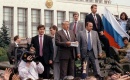 Только наша история, начавшись в 1991-м фарсом, в 1993-м обернулась трагедией