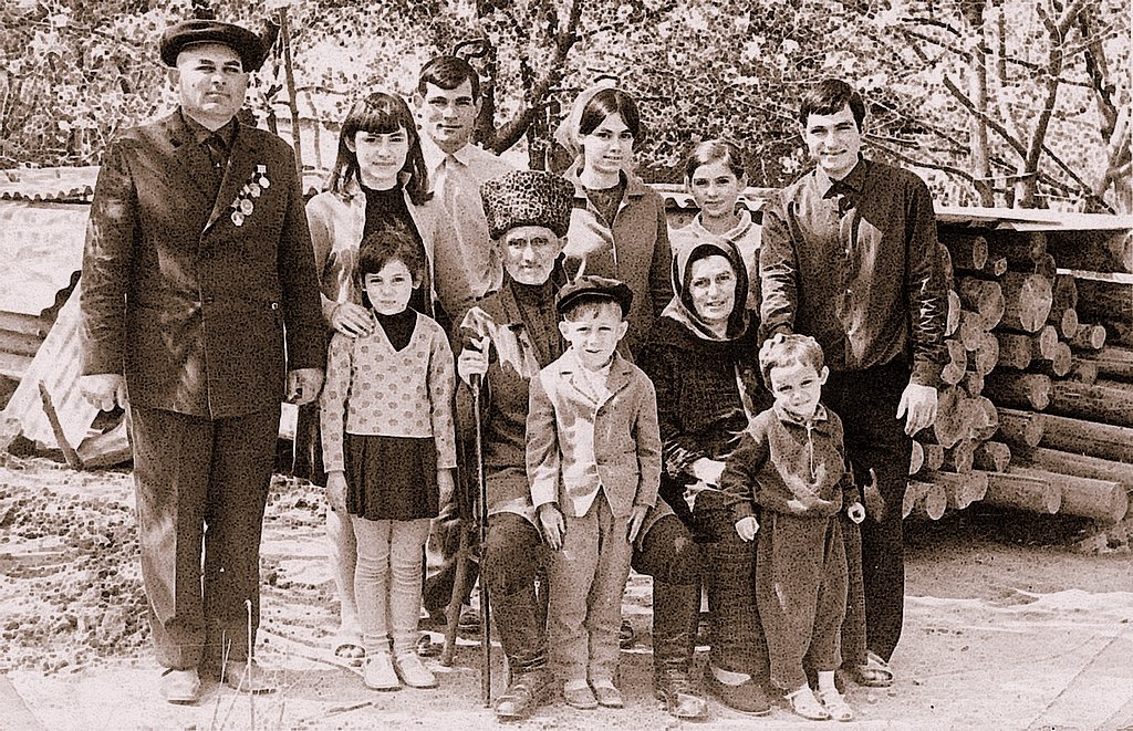 Кавказцы-на новом месте