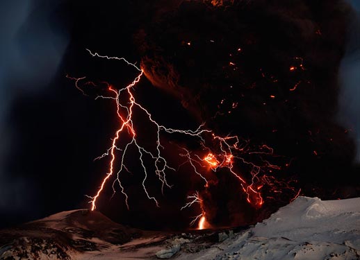 Даже падая в бездну, человек будет думать о какой то второстепенной чепухе katostr1