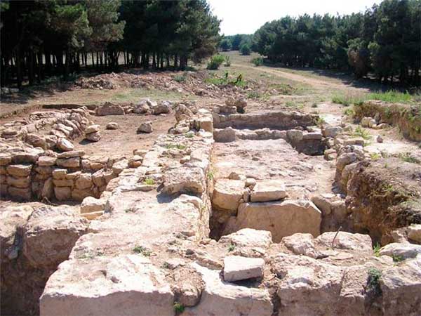 Image Крымские подземные пирамиды: запрещенная история