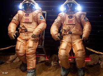 НАСА искало на Луне базу инопланетян