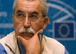 Джульетто Кьеза: Русские должны быть готовы к защите в гигантской войне