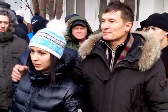 Случай в Новосибирске: как надо поступать русским мужчинам